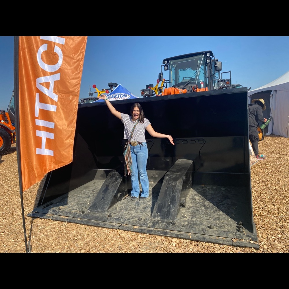 Meet your Posher, Haley